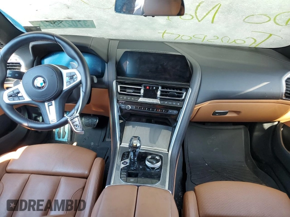 2022 BMW 8 Series 840i с VIN WBAGV4C00NCK20776, выставлен на аукционе Copart как лот 37027954 с пробегом 23 338 миль миль и . История ставок и продаж доступна на DreamBid. Изображение 8.