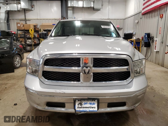 2013 Ram 1500 SLT z VIN 1C6RR7GT2DS645143, wystawiony jako Copart lot #45609285 z przebiegiem 223 347 mil mil oraz Czysty tytuł • Clean title. Historia ofert i sprzedaży dostępna na DreamBid. Obrazek 5.