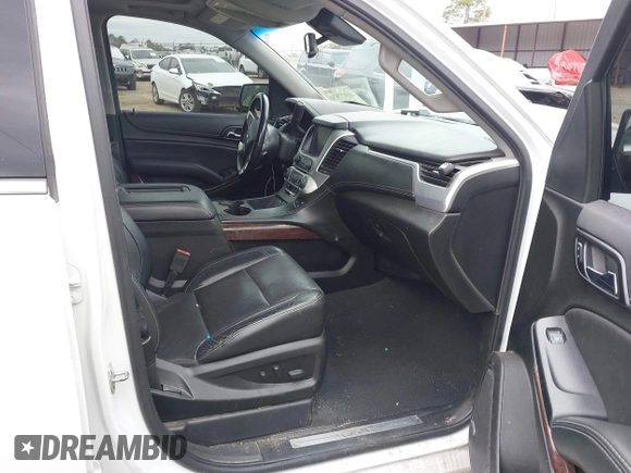 2019 GMC Yukon XL SLT with VIN 1GKS2GKC7KR165419, listed as a IAAI auction lot 40977930 with 167,195 mi miles and . Bid and sale history available at carsss.com. Image 5.