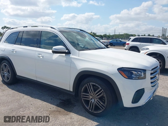 2024 Mercedes-Benz GLS 450 z VIN 4JGFF5KE0RB133823, wystawiony jako IAAI lot #42096277 z przebiegiem 21 828 mil mil oraz . Historia ofert i sprzedaży dostępna na DreamBid. Obrazek 1.