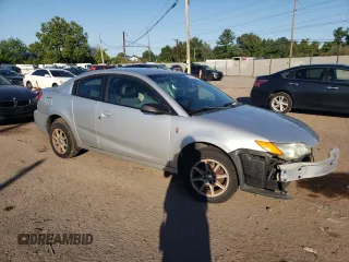 2006 Saturn ION z VIN 1G8AN15F56Z127141, wystawiony jako Copart lot #81125084 z przebiegiem 150 242 mil mil oraz Szkoda całkowita • Salvage title. Historia ofert i sprzedaży dostępna na DreamBid. Obrazek 4.