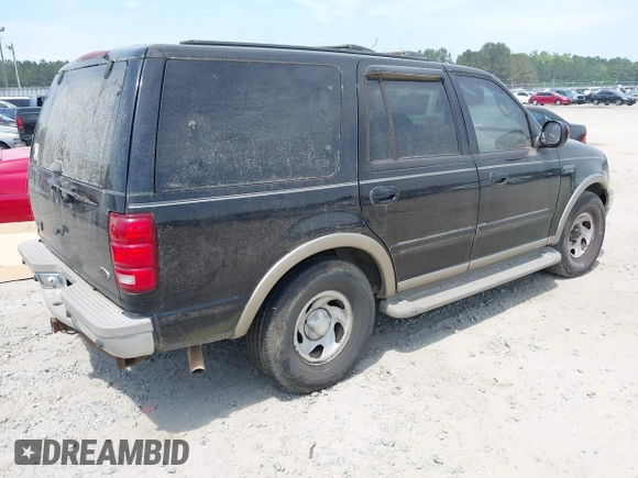 2002 Ford Expedition Eddie Bauer with VIN 1FMEU17W32LA67991, listed as a IAAI auction lot 42187426 with Not provided miles and . Bid and sale history available at DreamBid. Image 4.