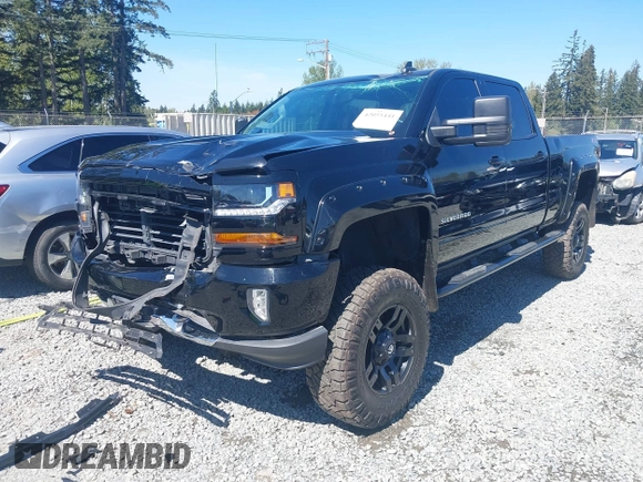 2018 Chevrolet Silverado 1500 LT with VIN 3GCUKREC7JG544365, listed as a IAAI auction lot 42055441 with 57,832 mi miles. Bid and sale history available at carsss.com. Image 17.