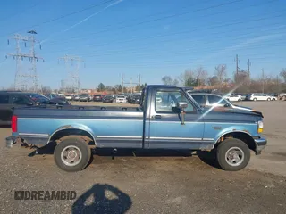 1993 Ford F-150 с VIN 2FTEF14N9PCA06253, выставлен на аукционе IAAI как лот 41905093 с пробегом 113 352 миль миль и . История ставок и продаж доступна на DreamBid. Изображение 13.