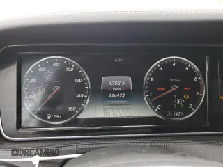 2015 Mercedes-Benz S 550 with VIN WDDUG8FB2FA148714, listed as a Copart auction lot 52670345 with 226,473 mi miles and Salvage Title. Bid and sale history available at DreamBid. Image 9.
