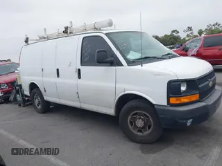 2012 Chevrolet Express Cargo z VIN 1GCWGFCA7C1201373, wystawiony jako IAAI lot #42414621 z przebiegiem 181 807 mil mil oraz . Historia ofert i sprzedaży dostępna na DreamBid. Obrazek 13.