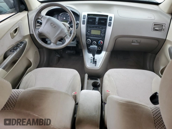 2008 Hyundai Tucson SE with VIN KM8JN12D08U863389, listed as a Copart auction lot 76446864 with 124,654 mi miles and Salvage Title. Bid and sale history available at carsss.com. Image 8.