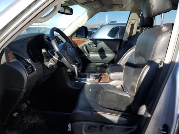 2018 Nissan Armada SL z VIN JN8AY2NC2J9556940, wystawiony jako Copart lot #85341904 z przebiegiem 133 725 mil mil oraz Szkoda całkowita • Salvage title. Historia ofert i sprzedaży dostępna na DreamBid. Obrazek 7.