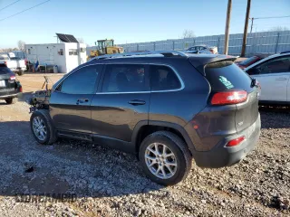 2016 Jeep Cherokee Latitude with VIN 1C4PJLCS6GW126591, listed as a Copart auction lot 85750654 with 106,428 mi miles and Salvage Title. Bid and sale history available at carsss.com. Image 2.