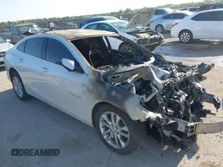 2018 Chevrolet Malibu LT z VIN 1G1ZD5ST0JF268179, wystawiony jako IAAI lot #42032489 z przebiegiem Nie podano mil oraz . Historia ofert i sprzedaży dostępna na DreamBid. Obrazek 1.