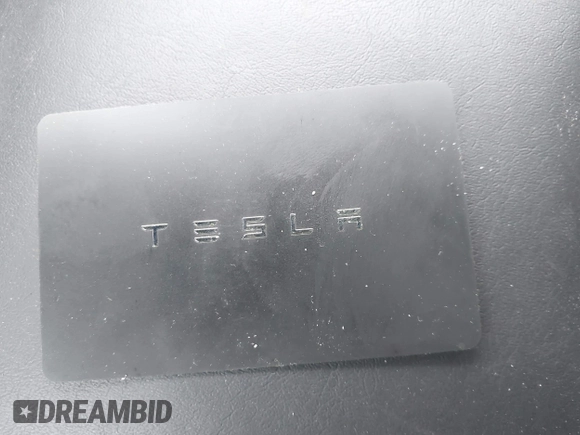 2021 Tesla Model Y Long Range z VIN 5YJYGDEE6MF070068, wystawiony jako IAAI lot #42224634 z przebiegiem 33 850 mil mil oraz . Historia ofert i sprzedaży dostępna na DreamBid. Obrazek 11.