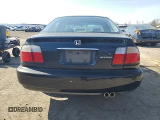 1996 Honda Accord EX with VIN 1HGCD5657TA159695, listed as a Copart auction lot 46241935 with 87,847 mi miles and Salvage Title. Bid and sale history available at DreamBid. Image 6.