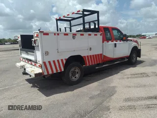2016 Ford F-250 XL with VIN 1FD7X2B67GEC87420, listed as a IAAI auction lot 42014966 with Not provided miles and . Bid and sale history available at DreamBid. Image 4.