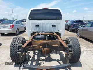 2003 Ford F-250 XL с VIN 1FTNF20P33EB49412, выставлен на аукционе IAAI как лот 42491529 с пробегом Не указан миль и . История ставок и продаж доступна на DreamBid. Изображение 8.