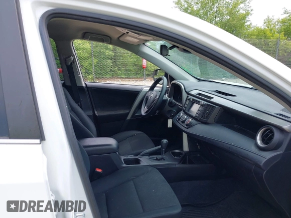 2017 Toyota RAV4 LE с VIN 2T3BFREVXHW647593, выставлен на аукционе IAAI как лот 42512350 с пробегом 120 448 миль миль и . История ставок и продаж доступна на DreamBid. Изображение 5.