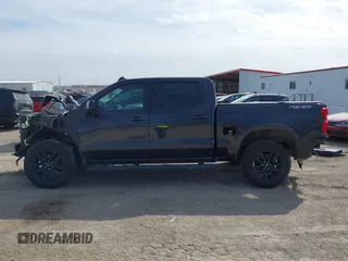 2024 Chevrolet Silverado 1500 RST with VIN 1GCUDEED2RZ103749, listed as a IAAI auction lot 41734937 with 23,013 mi miles. Bid and sale history available at carsss.com. Image 14.