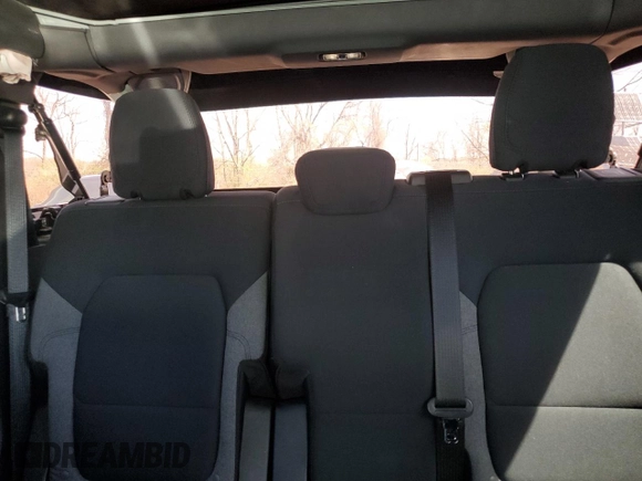 2021 Ford Bronco with VIN 1FMDE5BH0MLA87532, listed as a Copart auction lot 54229225 with 35,741 mi miles and Salvage title. Bid and sale history available at DreamBid. Image 10.