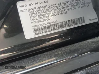 2023 Audi S8 z VIN WAULSAF84PN014570, wystawiony jako Copart lot #66176284 z przebiegiem 6 149 mil mil oraz Szkoda całkowita • Salvage title. Historia ofert i sprzedaży dostępna na DreamBid. Obrazek 13.