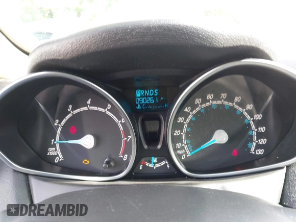 2018 Ford Fiesta SE z VIN 3FADP4EJXJM100407, wystawiony jako IAAI lot #42285374 z przebiegiem 90 261 mil mil oraz . Historia ofert i sprzedaży dostępna na DreamBid. Obrazek 7.