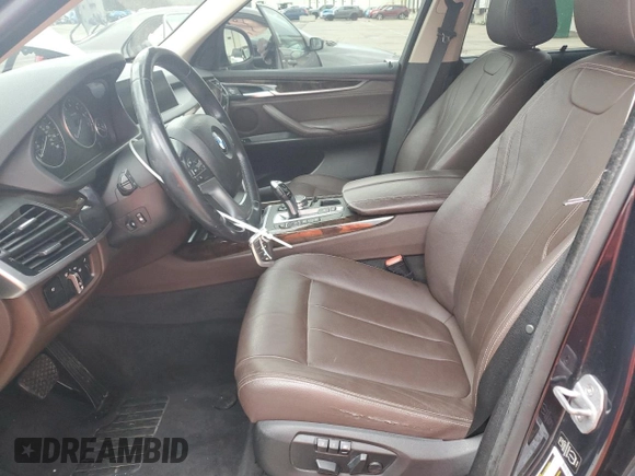 2015 BMW X5 xDrive35i with VIN 5UXKR0C58F0K64841, listed as a Copart auction lot 52716185 with 154,114 mi miles and Clean Title. Bid and sale history available at carsss.com. Image 7.