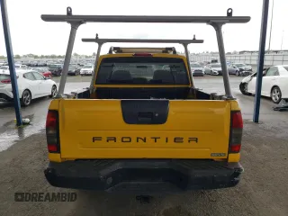 2001 Nissan Frontier SE z VIN 1N6ED27T91C326124, wystawiony jako Copart lot #50929905 z przebiegiem 212 615 mil mil oraz Szkoda całkowita • Salvage title. Historia ofert i sprzedaży dostępna na DreamBid. Obrazek 6.