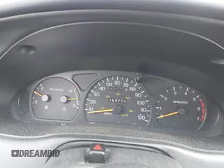 1997 Ford Thunderbird LX with VIN 1FALP62W2VH105702, listed as a IAAI auction lot 41713980 with 90,775 mi miles and . Bid and sale history available at DreamBid. Image 7.