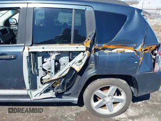 2007 Jeep Compass Limited with VIN 1J8FF57W07D274004, listed as a IAAI auction lot 41853934 with 155,543 mi miles. Bid and sale history available at carsss.com. Image 14.