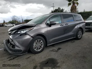 2021 Toyota Sienna LE with VIN 5TDBRKEC3MS004866, listed as a Copart auction lot 48239265 with 77,356 mi miles and Salvage Title. Bid and sale history available at carsss.com. Image 1.