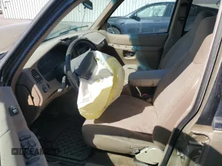 1999 Ford Explorer z VIN 1FMZU32X7XZB89691, wystawiony jako Copart lot #42521455 z przebiegiem Nie podano mil oraz Nie do naprawy • Non repairable. Historia ofert i sprzedaży dostępna na DreamBid. Obrazek 7.