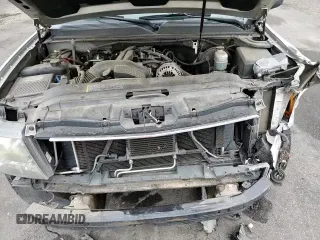 2010 Chevrolet Suburban LTZ с VIN 1GNUCKE07AR197122, выставлен на аукционе Copart как лот 86930304 с пробегом 211 671 миль миль и Списание • Salvage title. История ставок и продаж доступна на DreamBid. Изображение 17.