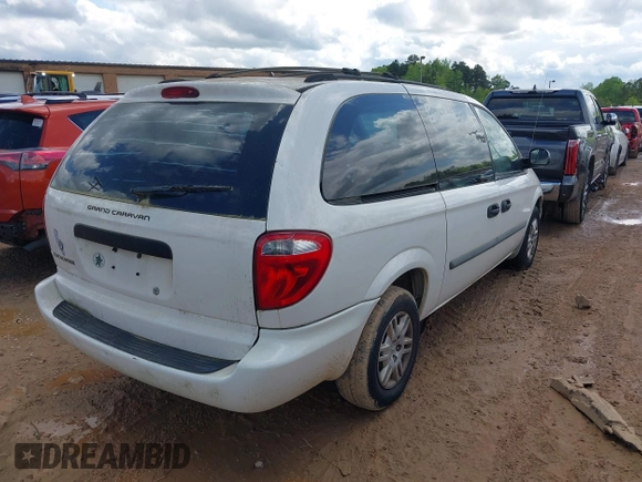 2007 Dodge Grand Caravan SE with VIN 1D4GP24R17B117067, listed as a IAAI auction lot 42006737 with 171,270 mi miles and . Bid and sale history available at DreamBid. Image 4.