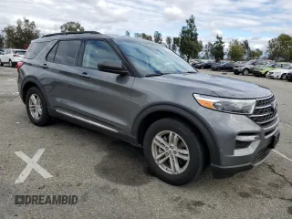 2023 Ford Explorer XLT with VIN 1FMSK7DH6PGA12033, listed as a Copart auction lot 44444865 with 27,826 mi miles and Salvage Title. Bid and sale history available at carsss.com. Image 4.