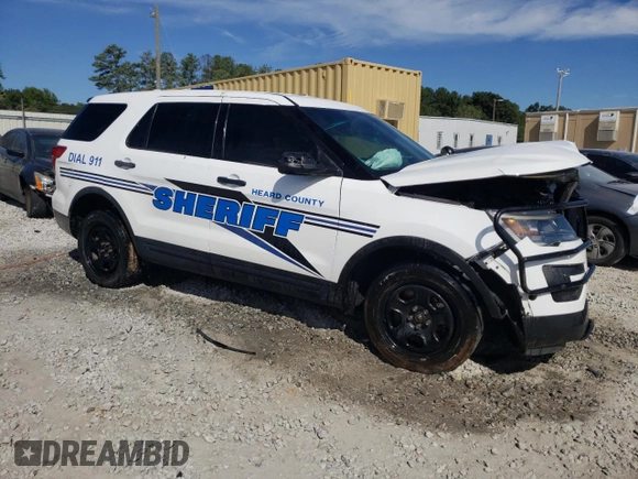 2016 Ford Utility Police Interceptor with VIN 1FM5K8AR4GGB43770, listed as a Copart auction lot 66730164 with 104,848 mi miles and Salvage Title. Bid and sale history available at carsss.com. Image 4.