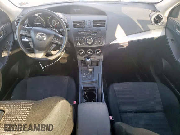 2013 Mazda 3 i Sport z VIN JM1BL1U74D1750112, wystawiony jako Copart lot #59871995 z przebiegiem 93 129 mil mil oraz Szkoda całkowita • Salvage title. Historia ofert i sprzedaży dostępna na DreamBid. Obrazek 8.