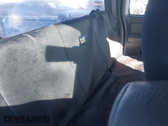 2004 Chevrolet Silverado 1500 with VIN 1GCEK19T54E256730, listed as a IAAI auction lot 41685840 with 281,979 mi miles and . Bid and sale history available at DreamBid. Image 8.