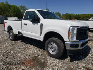 2023 Ford F-250 XL z VIN 1FTBF2BA4PEE00455, wystawiony jako Copart lot #52188595 z przebiegiem Nie podano mil oraz Szkody całkowita. Historia ofert i sprzedaży dostępna na DreamBid. Obrazek 4.