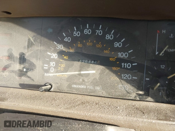 1985 Toyota Camry z VIN JT2SV12EXF0291360, wystawiony jako IAAI lot #42094530 z przebiegiem 426 444 mil mil oraz . Historia ofert i sprzedaży dostępna na DreamBid. Obrazek 7.