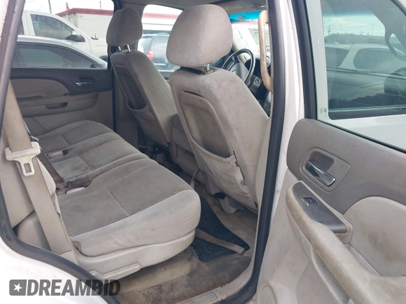 2007 Chevrolet Tahoe LS с VIN 1GNFC13C07R360248, выставлен на аукционе IAAI как лот 42575878 с пробегом 273 422 миль миль и . История ставок и продаж доступна на DreamBid. Изображение 8.