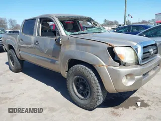 2008 Toyota Tacoma PreRunner with VIN 5TEJU62N18Z500684, listed as a IAAI auction lot 41681031 with 1 mi miles. Bid and sale history available at carsss.com. Image 1.