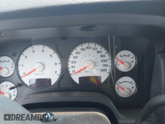 2005 Dodge 2500 ST with VIN 3D7KS26D25G833235, listed as a IAAI auction lot 42170077 with 164,000 mi miles. Bid and sale history available at carsss.com. Image 7.