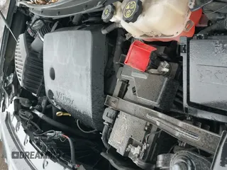 2018 Chevrolet Traverse LT z VIN 1GNERHKW3JJ237919, wystawiony jako IAAI lot #42434296 z przebiegiem 141 010 mil mil oraz . Historia ofert i sprzedaży dostępna na DreamBid. Obrazek 19.