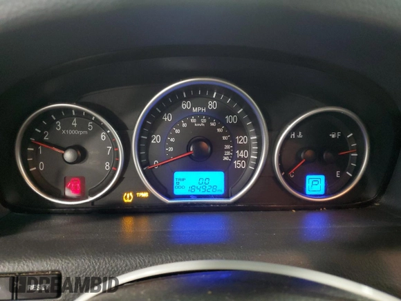 2011 Hyundai Veracruz Limited z VIN KM8NU4CC0BU170888, wystawiony jako Copart lot #57513105 z przebiegiem 184 928 mil mil oraz Szkoda całkowita • Salvage title. Historia ofert i sprzedaży dostępna na DreamBid. Obrazek 9.