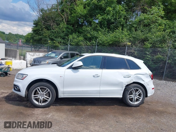 2015 Audi Q5 Premium Plus with VIN WA1DGAFP9FA073467, listed as a IAAI auction lot 42556821 with 157,253 mi miles and . Bid and sale history available at DreamBid. Image 14.