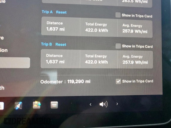 2022 Tesla Model 3 z VIN 5YJ3E1EA7NF289960, wystawiony jako Copart lot #60655555 z przebiegiem 119 290 mil mil oraz Czysty tytuł • Clean title. Historia ofert i sprzedaży dostępna na DreamBid. Obrazek 9.