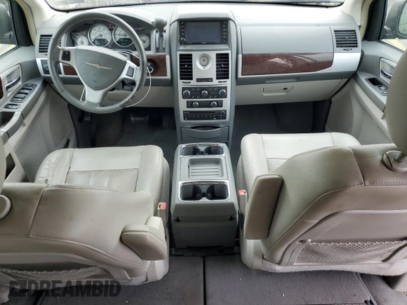 2009 Chrysler Town & Country Touring with VIN 2A8HR541X9R640222, listed as a Copart auction lot 72624974 with 140,591 mi miles and Salvage Title. Bid and sale history available at DreamBid. Image 8.