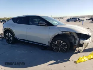 2022 Kia EV6 Wind with VIN KNDC3DLC5N5043079, listed as a Copart auction lot 80928934 with 41,075 mi miles and Salvage Title. Bid and sale history available at carsss.com. Image 4.