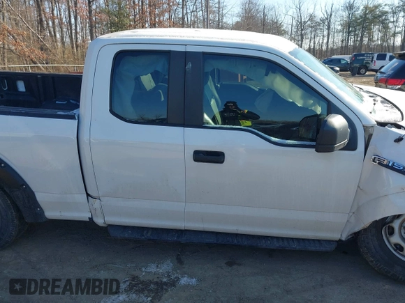 2017 Ford F-150 XL with VIN 1FTEX1E84HFB03694, listed as a IAAI auction lot 41388809 with 217,498 mi miles. Bid and sale history available at carsss.com. Image 13.