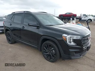 2024 GMC Terrain SLE z VIN 3GKALMEG1RL392001, wystawiony jako IAAI lot #42082713 z przebiegiem Nie podano mil oraz . Historia ofert i sprzedaży dostępna na DreamBid. Obrazek 1.