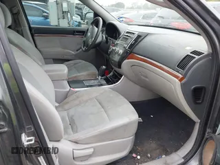 2010 Hyundai Veracruz Limited with VIN KM8NU4CCXAU122023, listed as a IAAI auction lot 42299266 with 147,264 mi miles and . Bid and sale history available at DreamBid. Image 5.