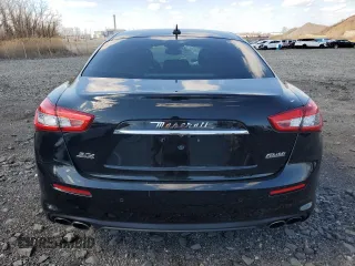 2019 Maserati Ghibli S Q4 z VIN ZAM57YTA8K1328392, wystawiony jako Copart lot #50711685 z przebiegiem 56 609 mil mil oraz Szkoda całkowita • Salvage title. Historia ofert i sprzedaży dostępna na DreamBid. Obrazek 6.